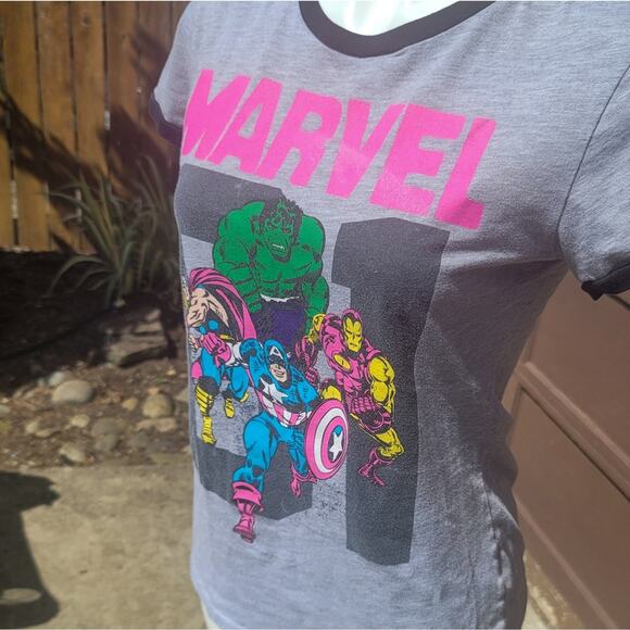 FREE with bundle! Marvel juniors Avengers graphic varsity tee w- contrast collar - Picture 4 of 10